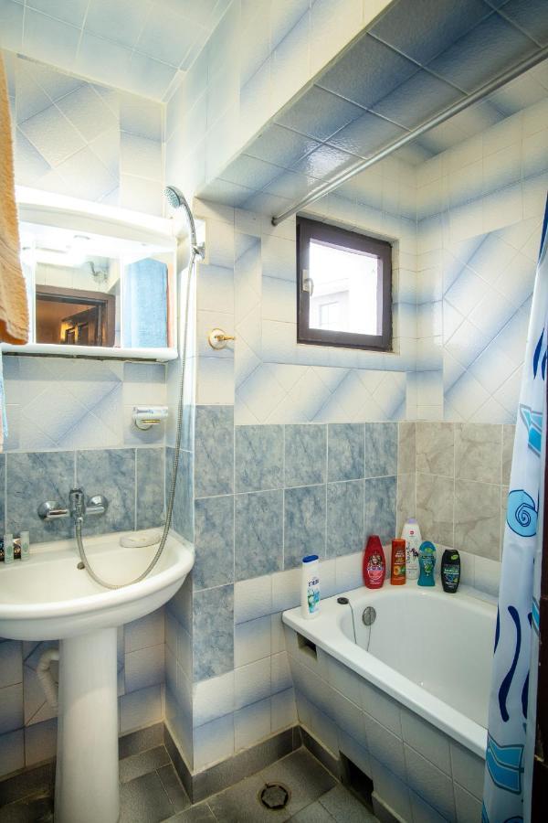 Евтини Апартаменти И Стаи До Морето-Варна-Евксиноград-До Dentaprime St Constantin et Helena Extérieur photo