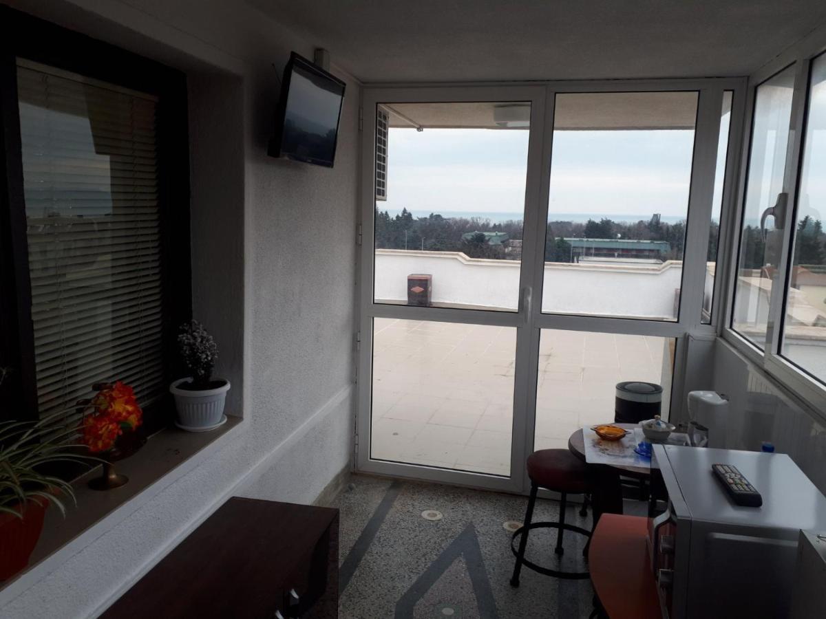 Евтини Апартаменти И Стаи До Морето-Варна-Евксиноград-До Dentaprime St Constantin et Helena Extérieur photo